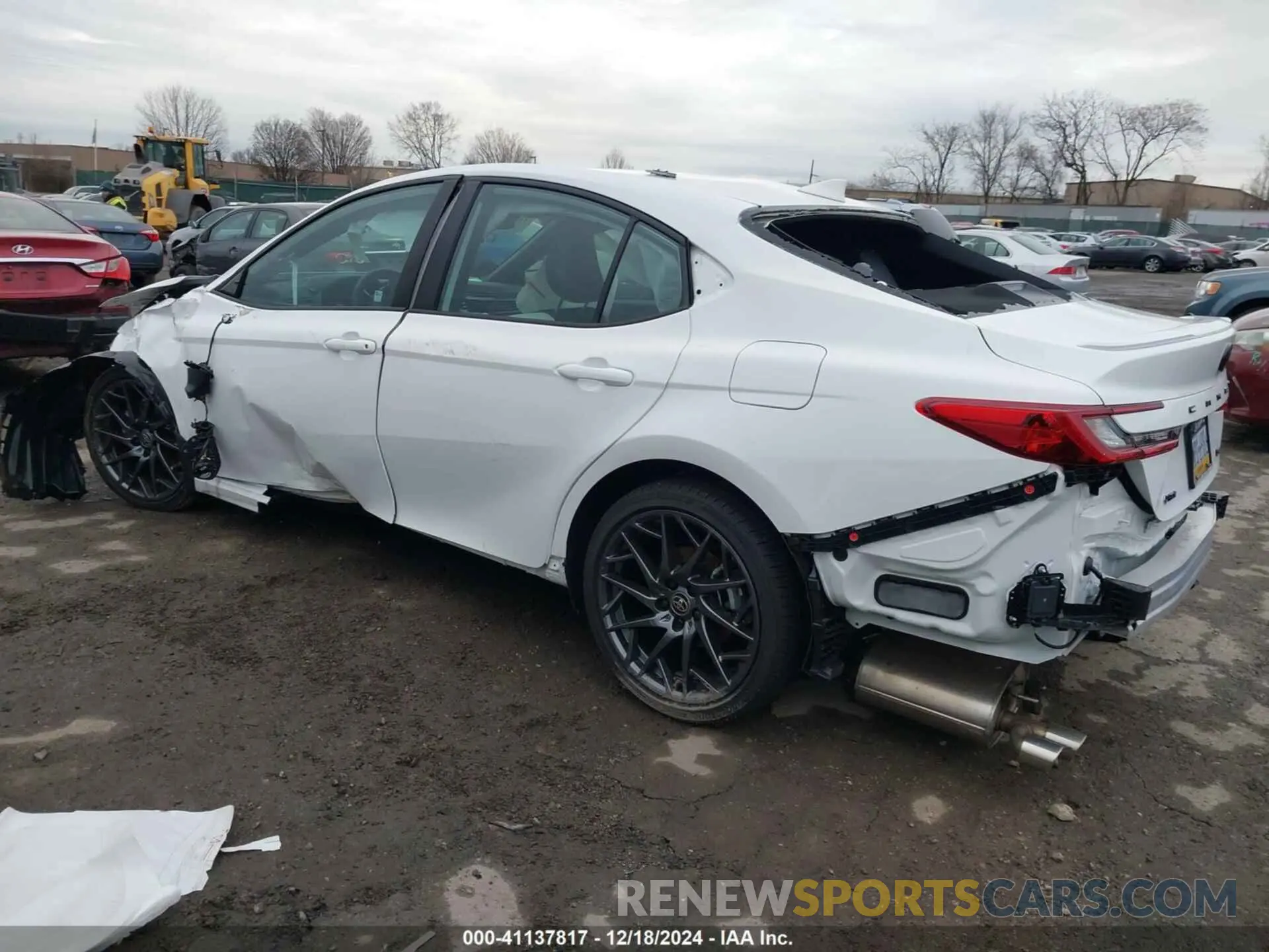 3 fotografías del automóvil dañado 4T1DAACK7SU546173 TOYOTA CAMRY 2025