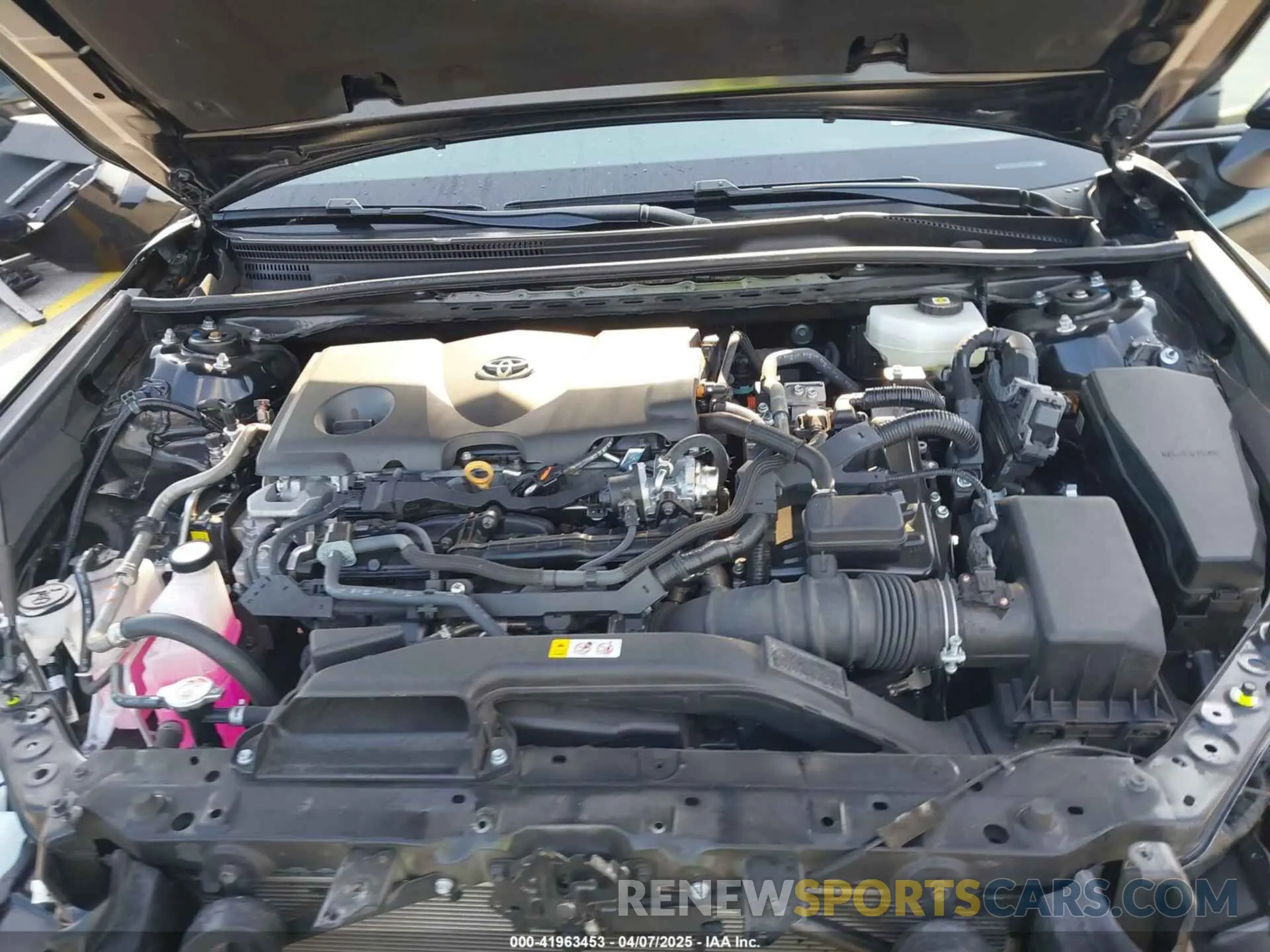 10 fotografías del automóvil dañado 4T1DAACK7SU559148 TOYOTA CAMRY 2025