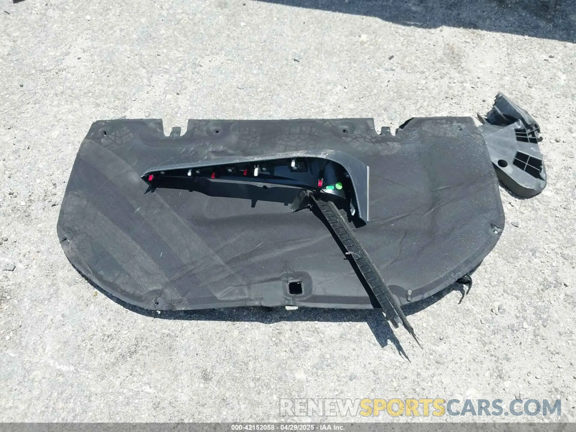 12 fotografías del automóvil dañado 4T1DAACK8SU008033 TOYOTA CAMRY 2025