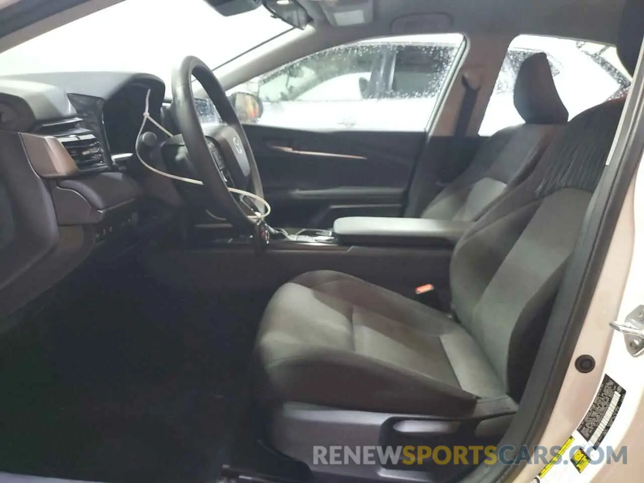 7 fotografías del automóvil dañado 4T1DAACK8SU009361 TOYOTA CAMRY 2025