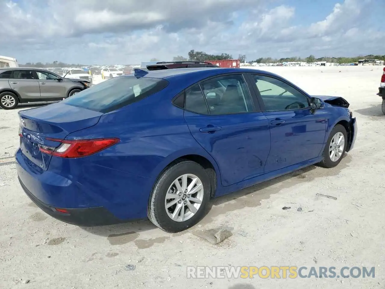 3 fotografías del automóvil dañado 4T1DAACK8SU010493 TOYOTA CAMRY 2025