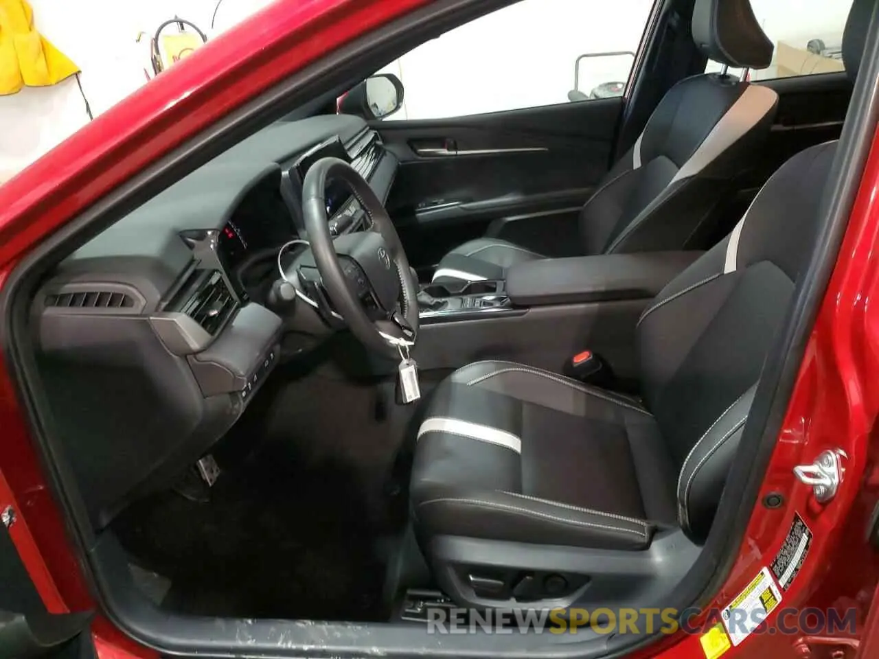 7 fotografías del automóvil dañado 4T1DAACK8SU026810 TOYOTA CAMRY 2025