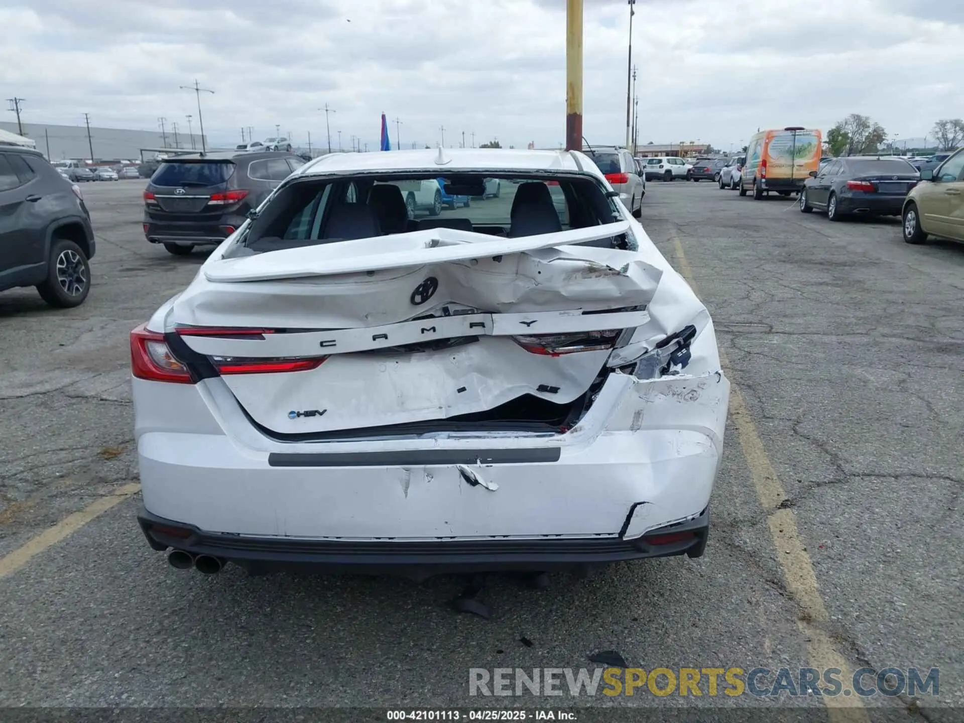 16 fotografías del automóvil dañado 4T1DAACK8SU030954 TOYOTA CAMRY 2025