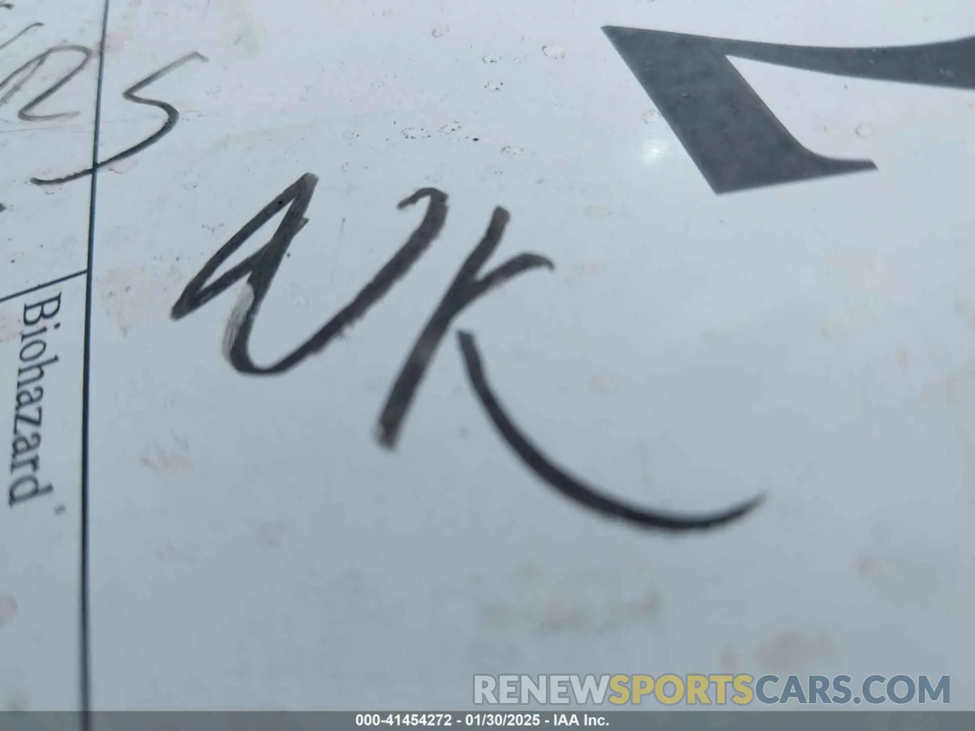 11 fotografías del automóvil dañado 4T1DAACK8SU042036 TOYOTA CAMRY 2025