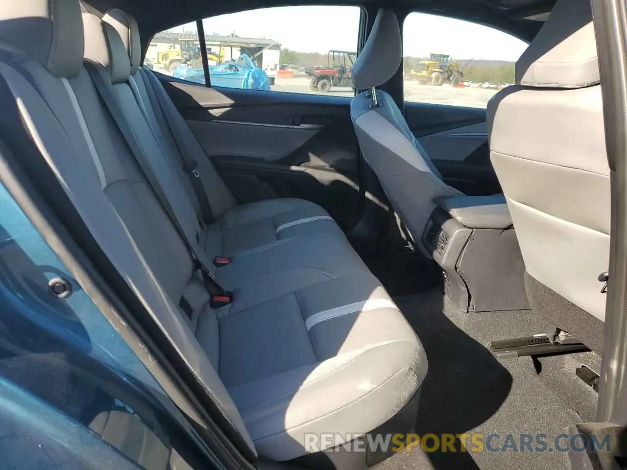 11 fotografías del automóvil dañado 4T1DAACK8SU053330 TOYOTA CAMRY 2025