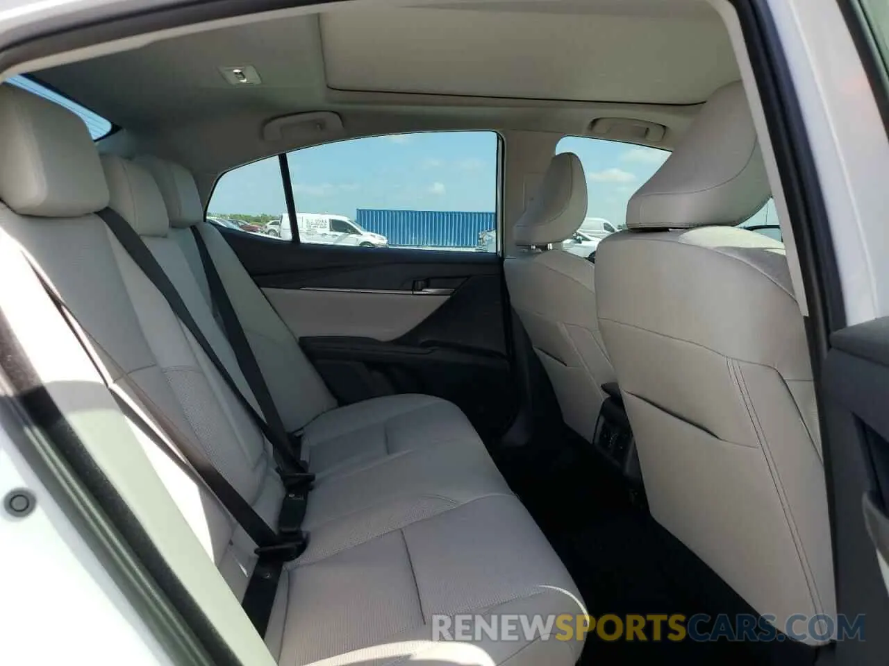 11 fotografías del automóvil dañado 4T1DAACK8SU068409 TOYOTA CAMRY 2025