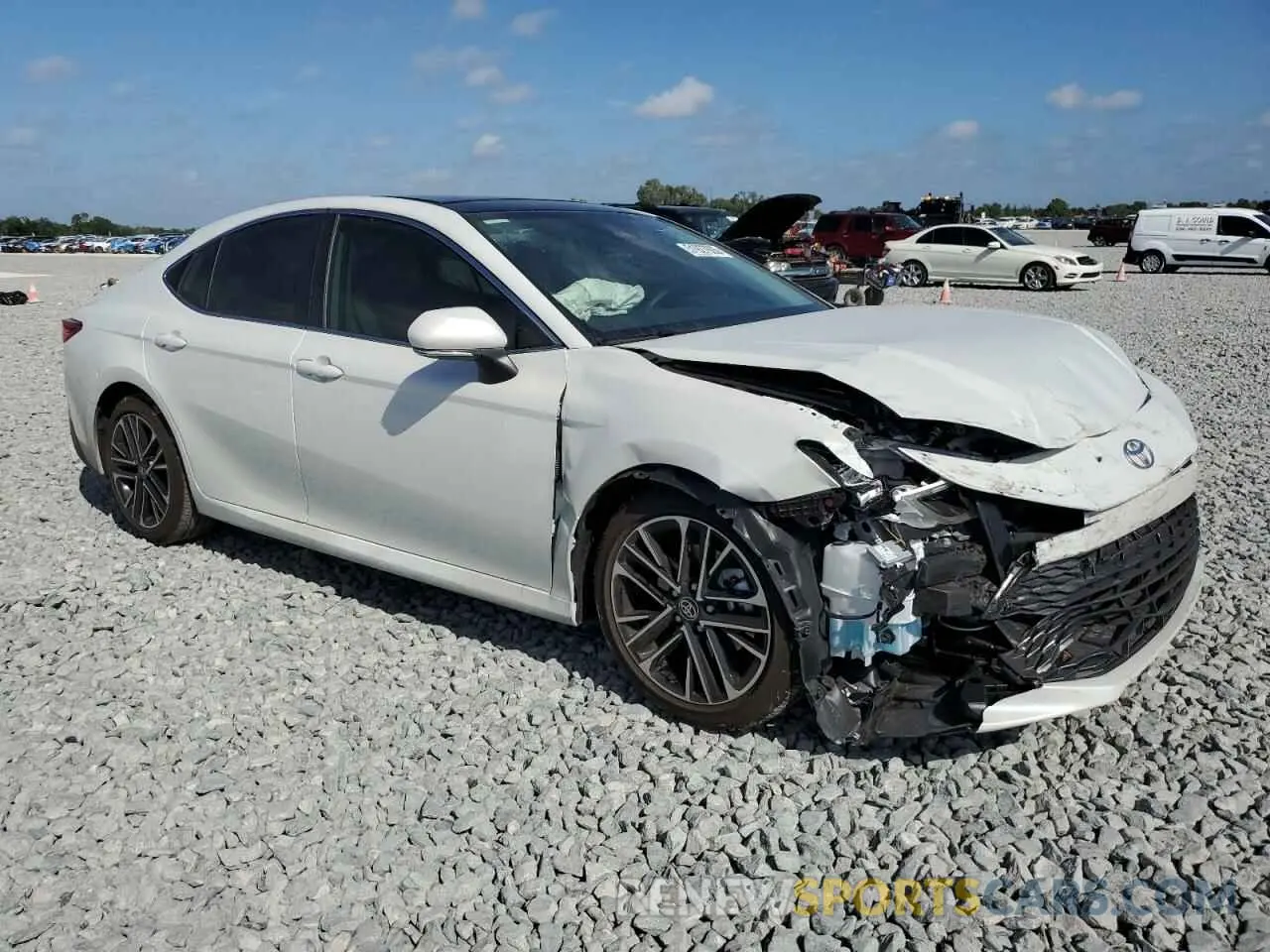 4 fotografías del automóvil dañado 4T1DAACK8SU068409 TOYOTA CAMRY 2025