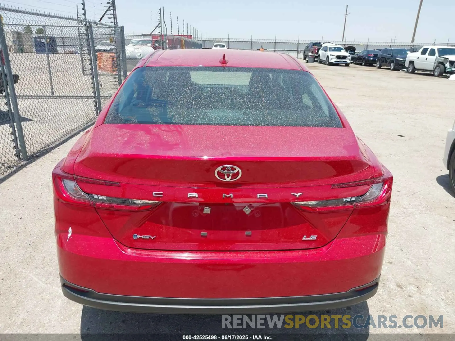 16 fotografías del automóvil dañado 4T1DAACK8SU069138 TOYOTA CAMRY 2025