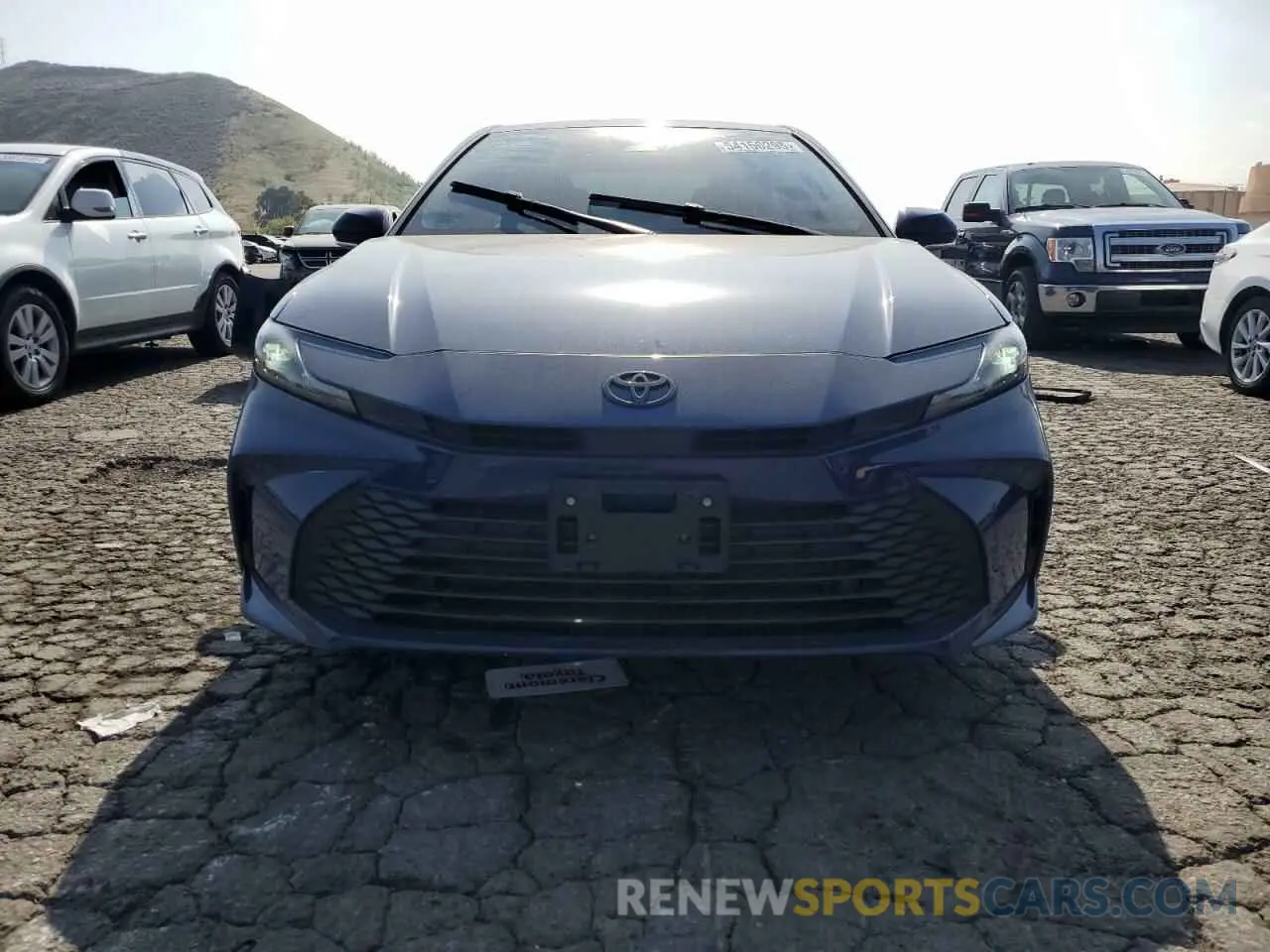 5 fotografías del automóvil dañado 4T1DAACK8SU071004 TOYOTA CAMRY 2025
