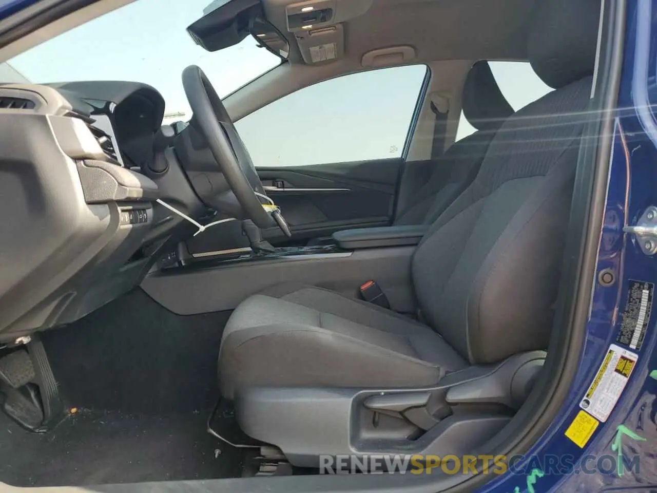 7 fotografías del automóvil dañado 4T1DAACK8SU071004 TOYOTA CAMRY 2025