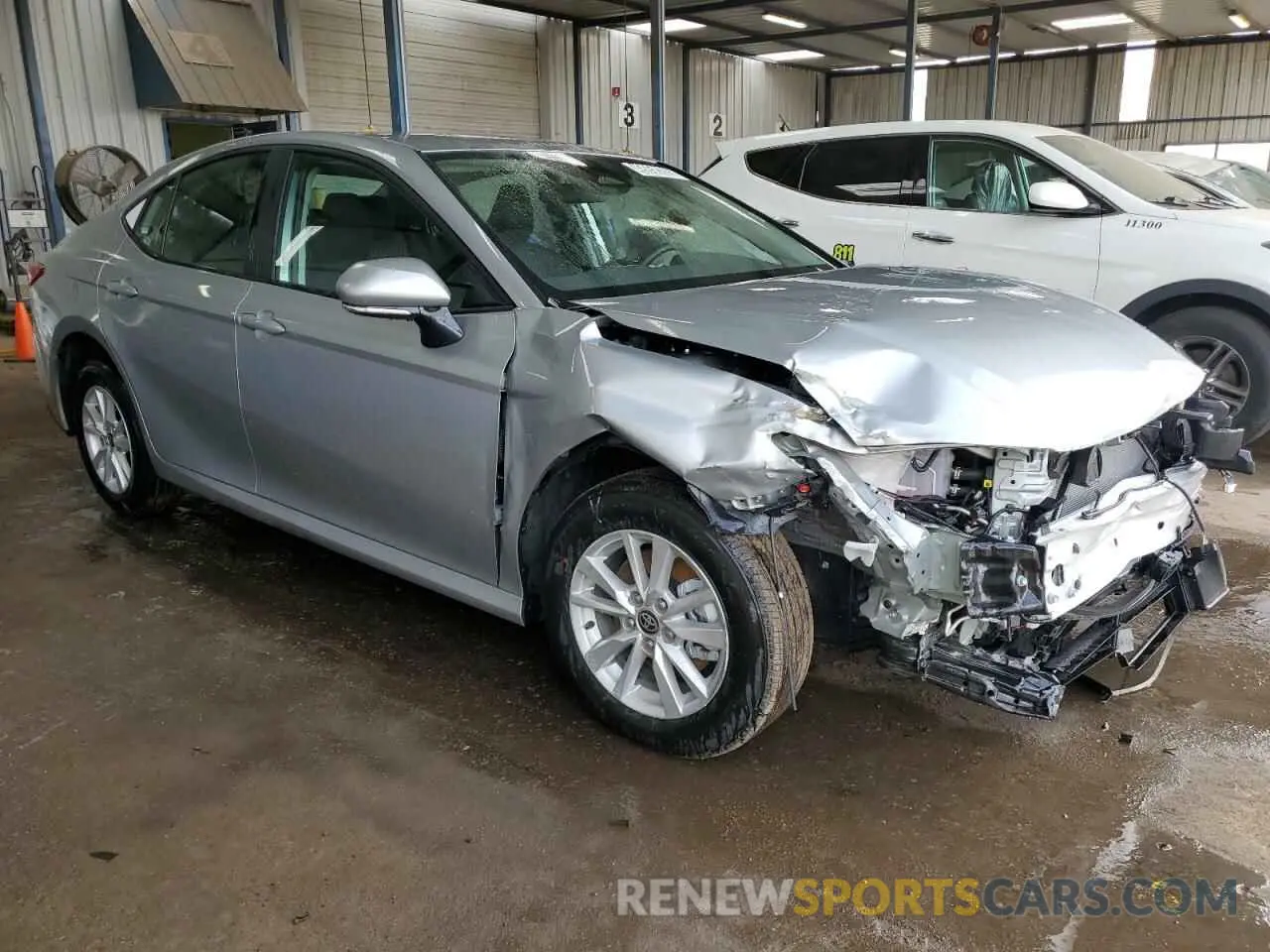4 fotografías del automóvil dañado 4T1DAACK8SU105460 TOYOTA CAMRY 2025