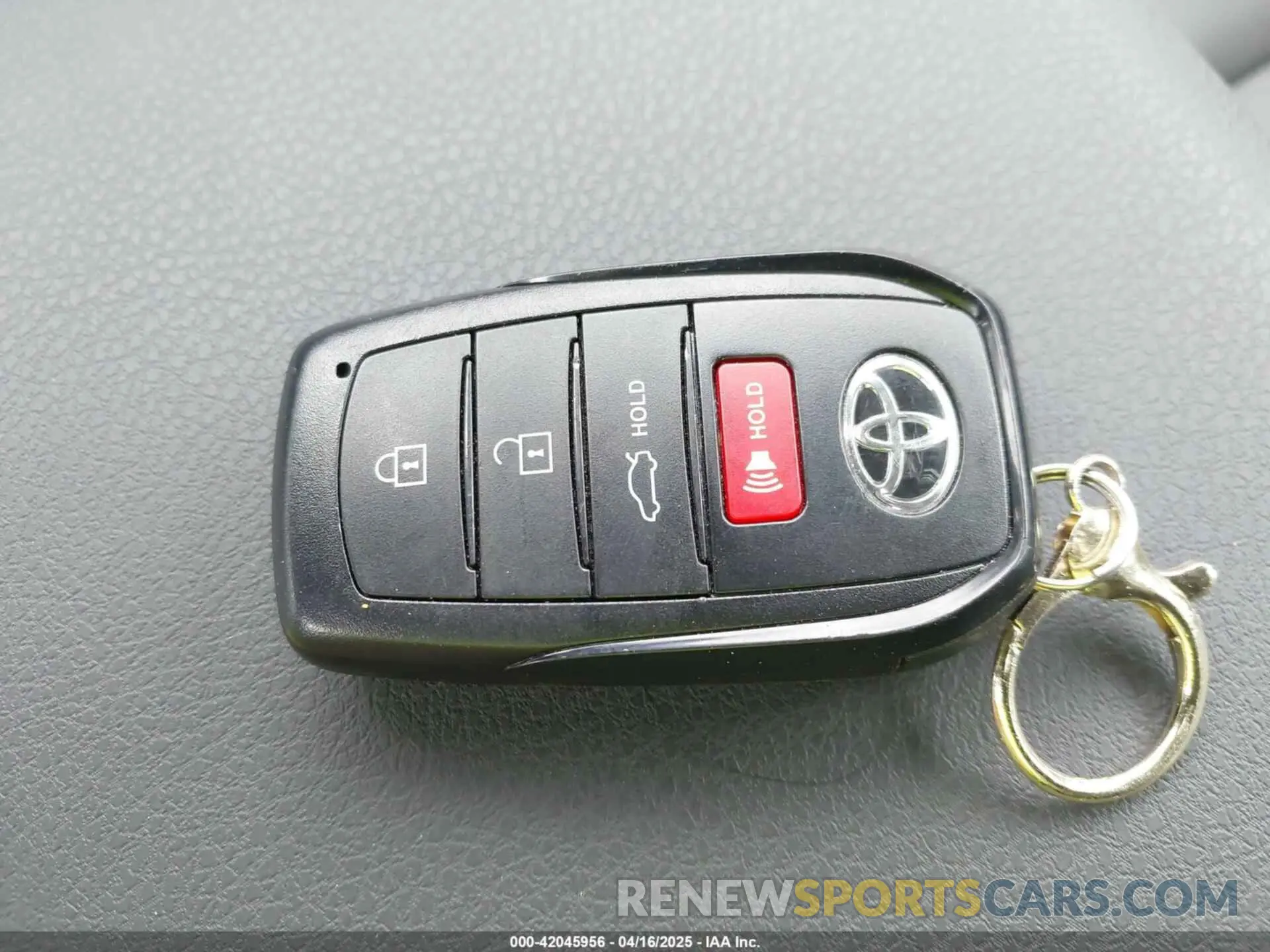 11 fotografías del automóvil dañado 4T1DAACK8SU111520 TOYOTA CAMRY 2025