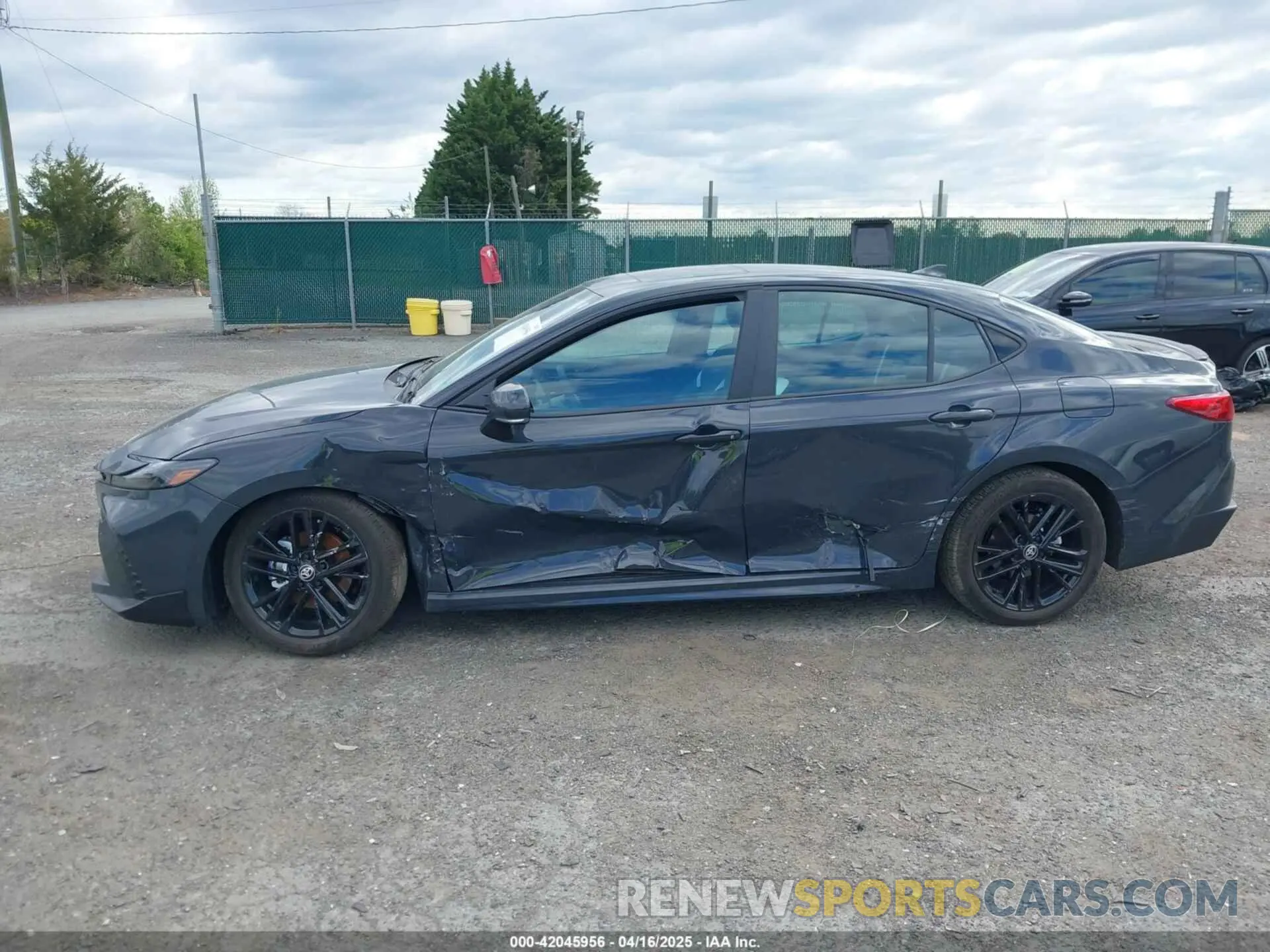 6 fotografías del automóvil dañado 4T1DAACK8SU111520 TOYOTA CAMRY 2025