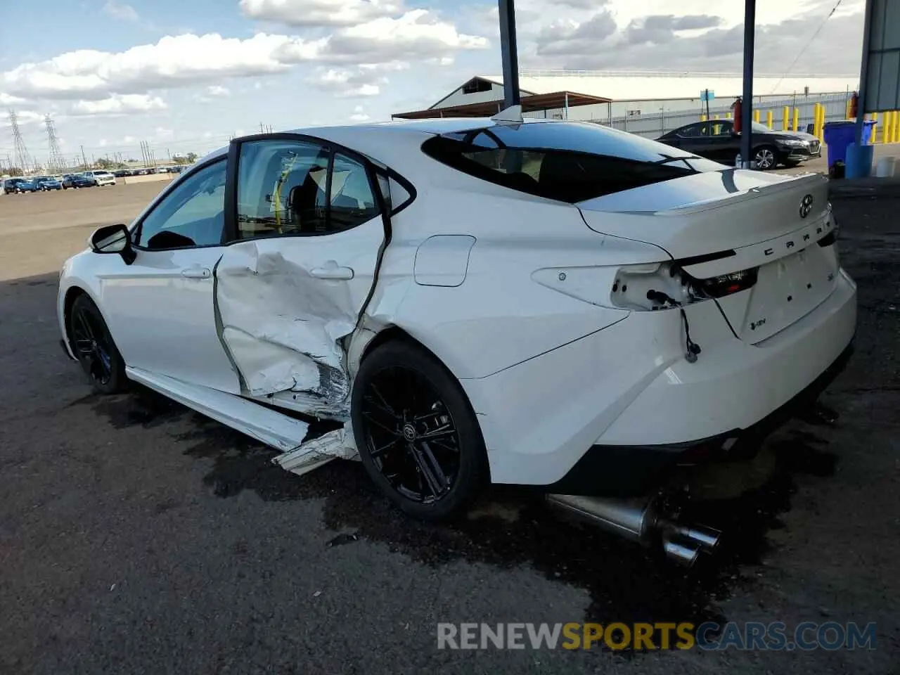 2 fotografías del automóvil dañado 4T1DAACK8SU120878 TOYOTA CAMRY 2025