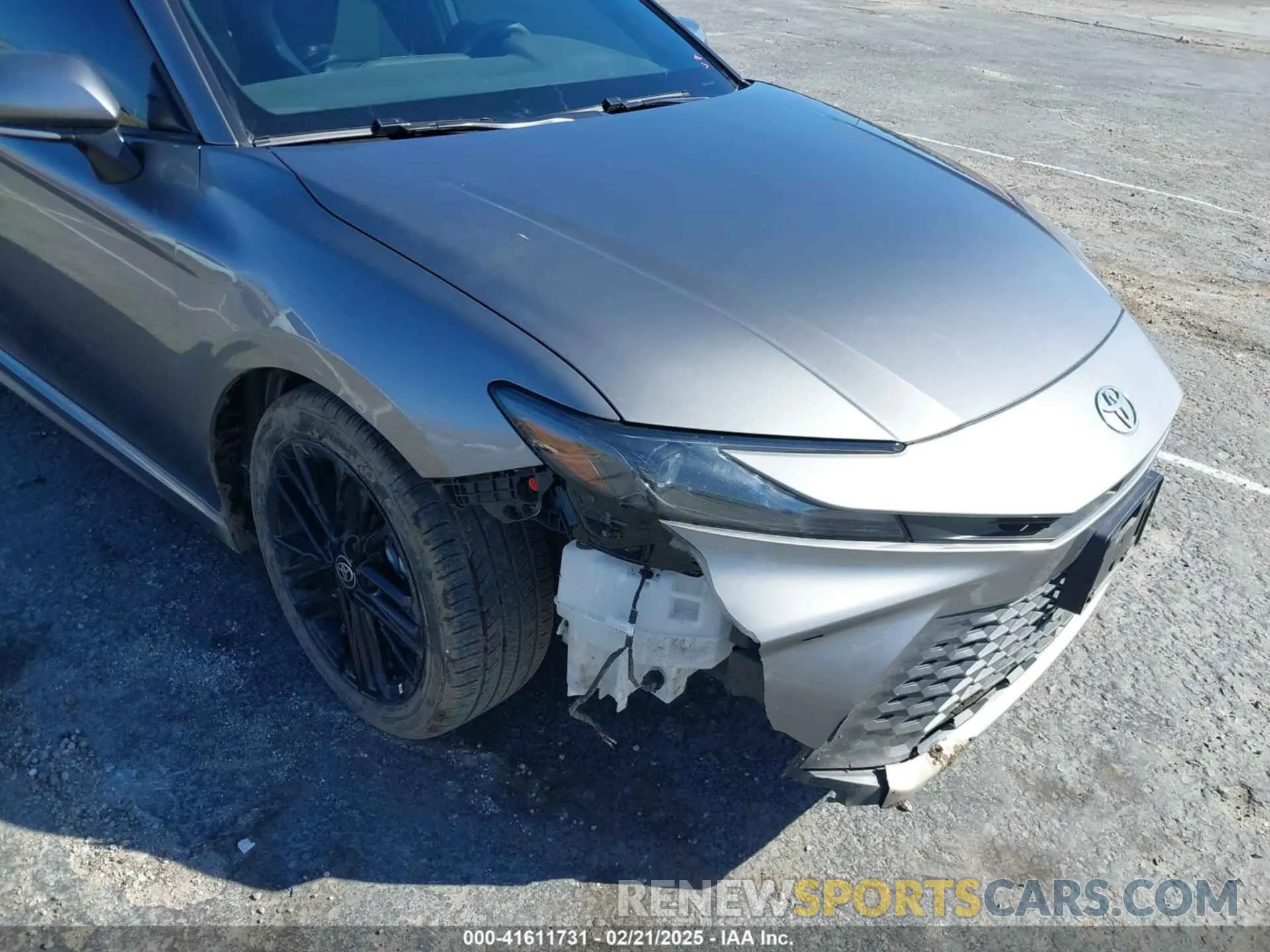 6 fotografías del automóvil dañado 4T1DAACK8SU500545 TOYOTA CAMRY 2025