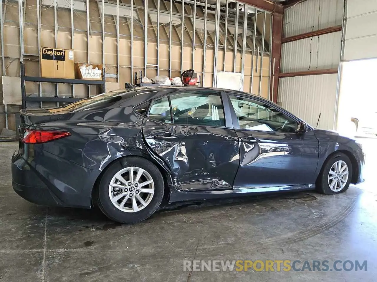 3 fotografías del automóvil dañado 4T1DAACK8SU503722 TOYOTA CAMRY 2025