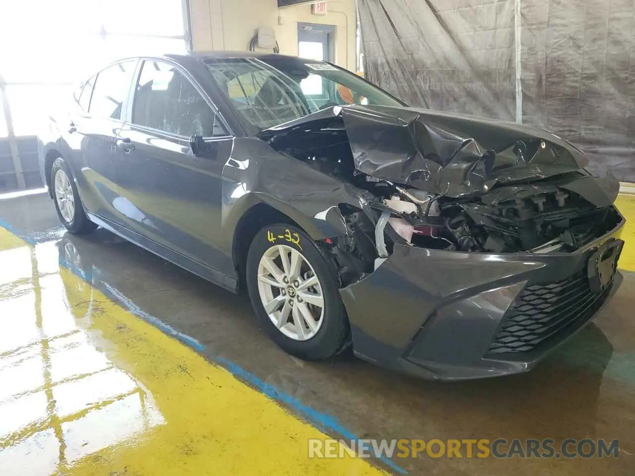4 fotografías del automóvil dañado 4T1DAACK8SU510654 TOYOTA CAMRY 2025