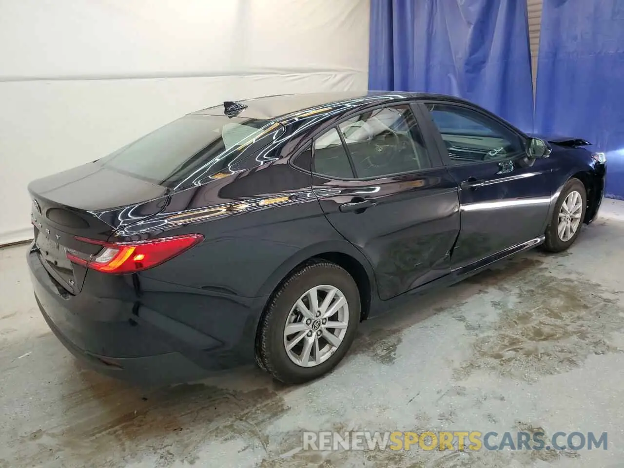 3 fotografías del automóvil dañado 4T1DAACK8SU520648 TOYOTA CAMRY 2025