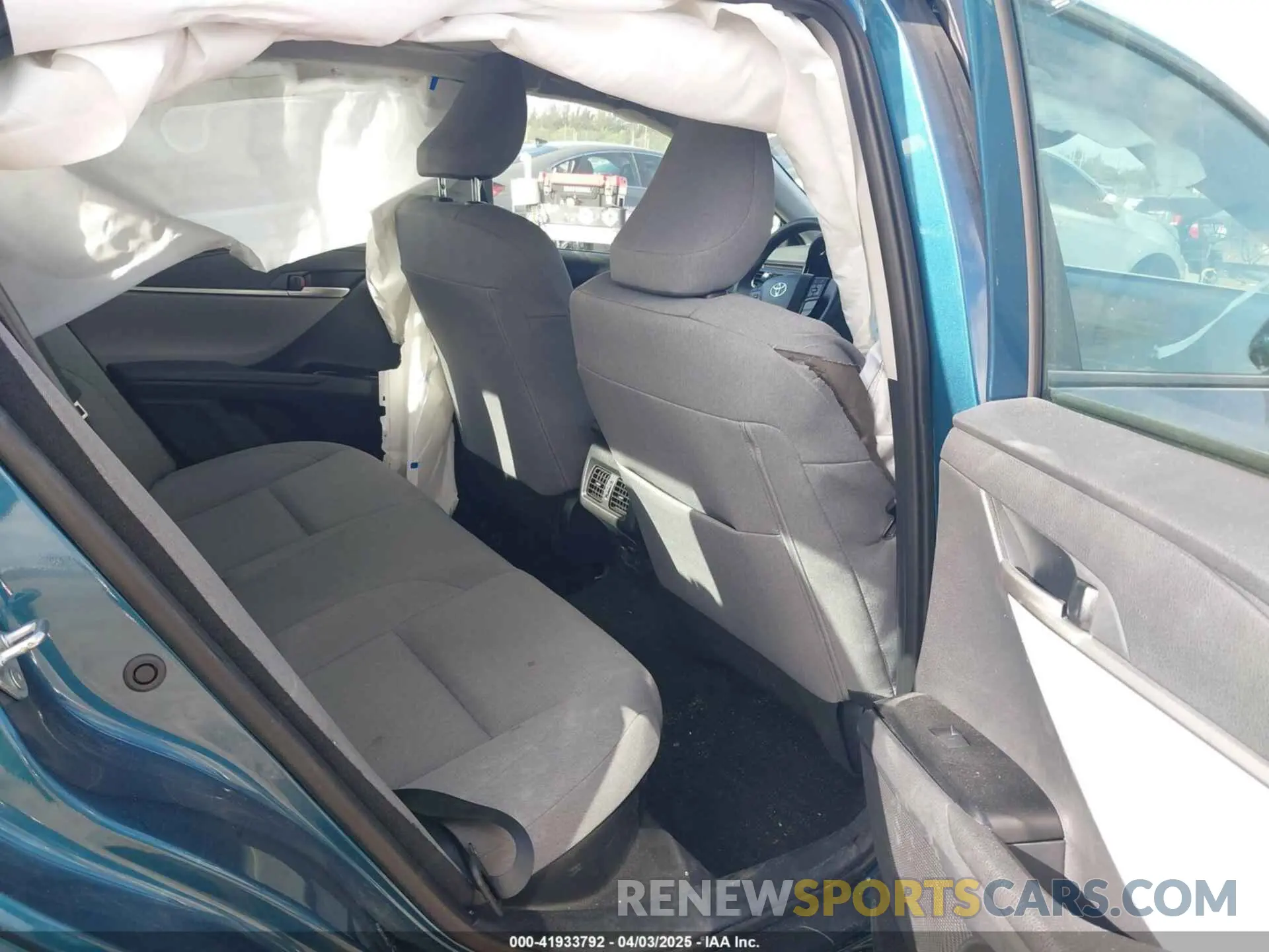 8 fotografías del automóvil dañado 4T1DAACK8SU520827 TOYOTA CAMRY 2025