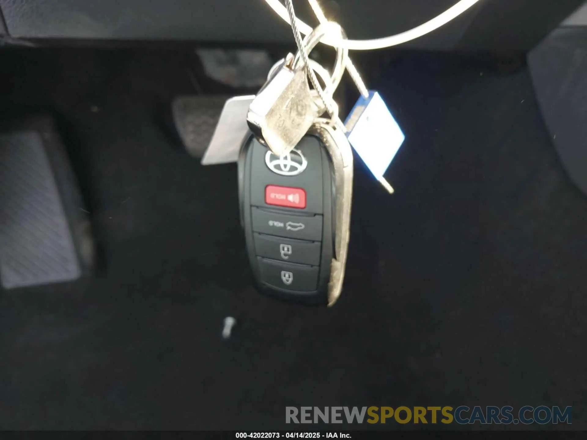 11 fotografías del automóvil dañado 4T1DAACK8SU589548 TOYOTA CAMRY 2025
