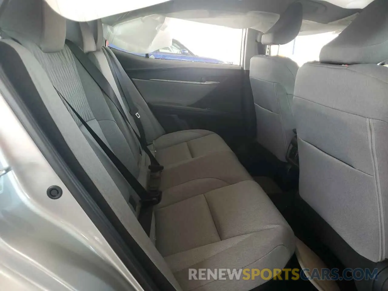 10 fotografías del automóvil dañado 4T1DAACK8SU599559 TOYOTA CAMRY 2025