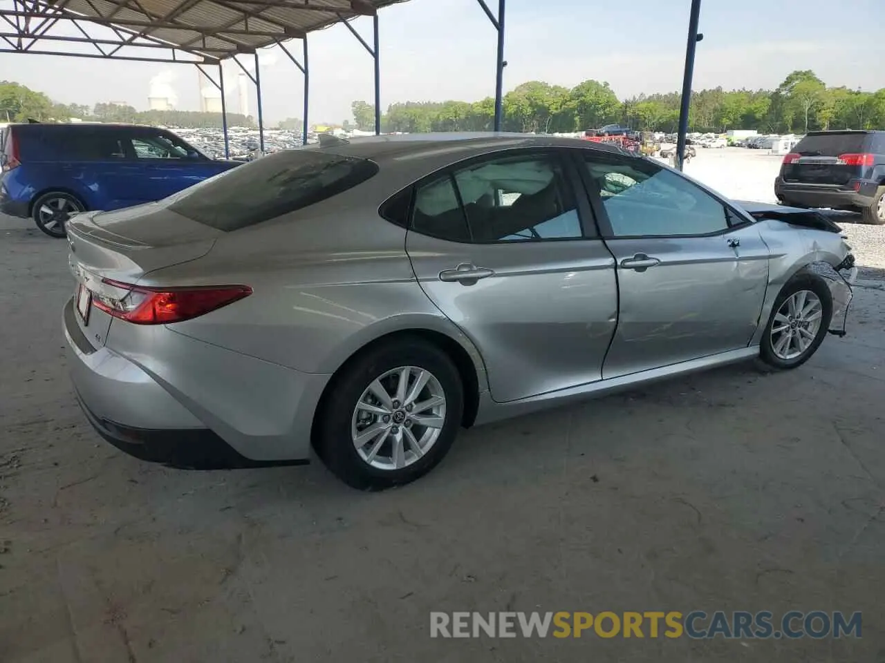 3 fotografías del automóvil dañado 4T1DAACK8SU599559 TOYOTA CAMRY 2025