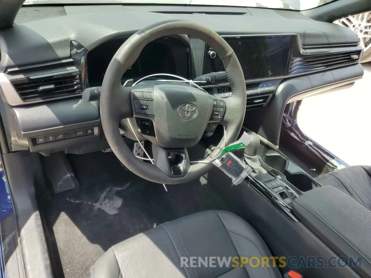 8 fotografías del automóvil dañado 4T1DAACK9SU000961 TOYOTA CAMRY 2025