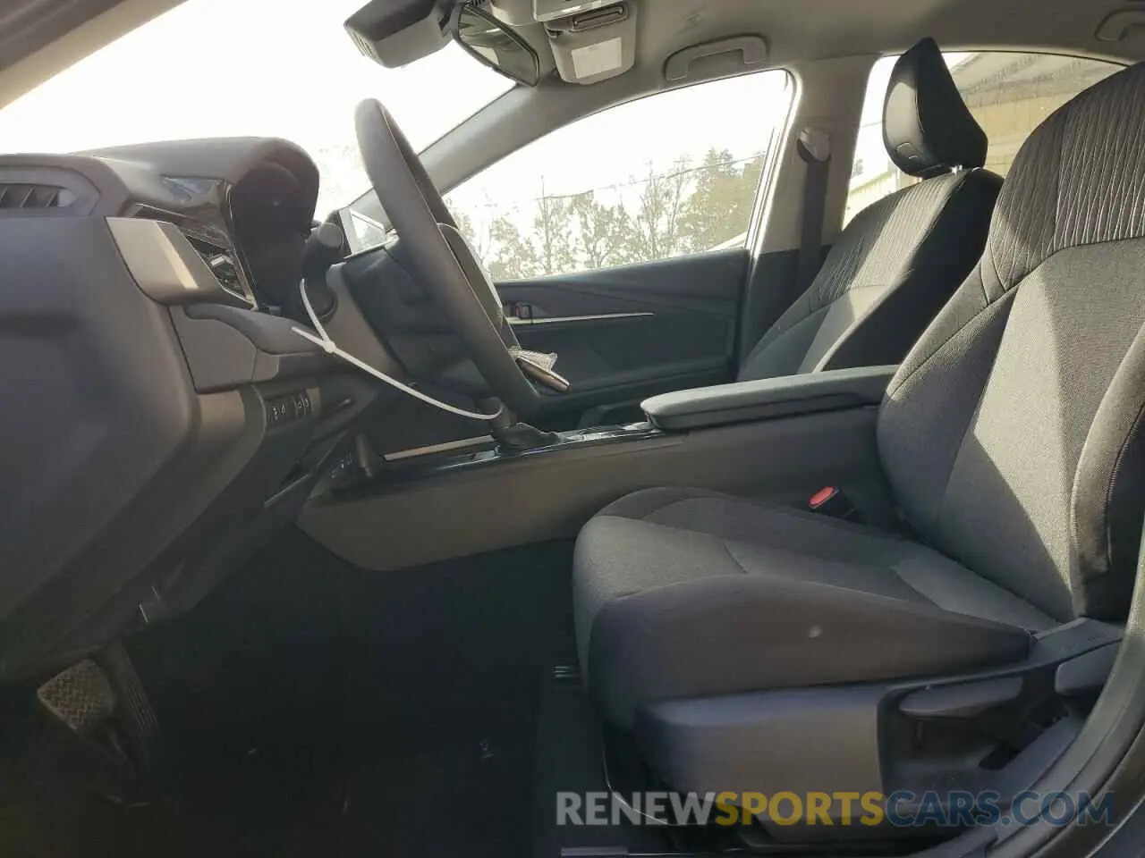 7 fotografías del automóvil dañado 4T1DAACK9SU009305 TOYOTA CAMRY 2025