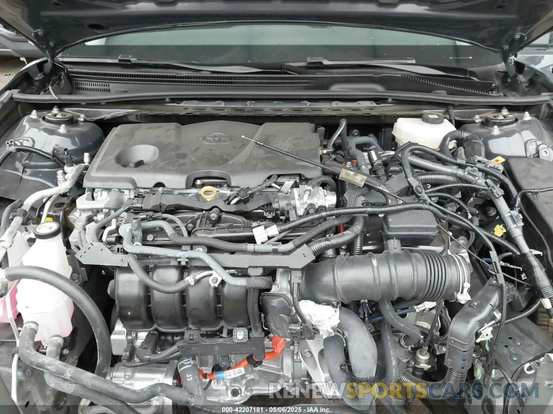10 fotografías del automóvil dañado 4T1DAACK9SU043003 TOYOTA CAMRY 2025