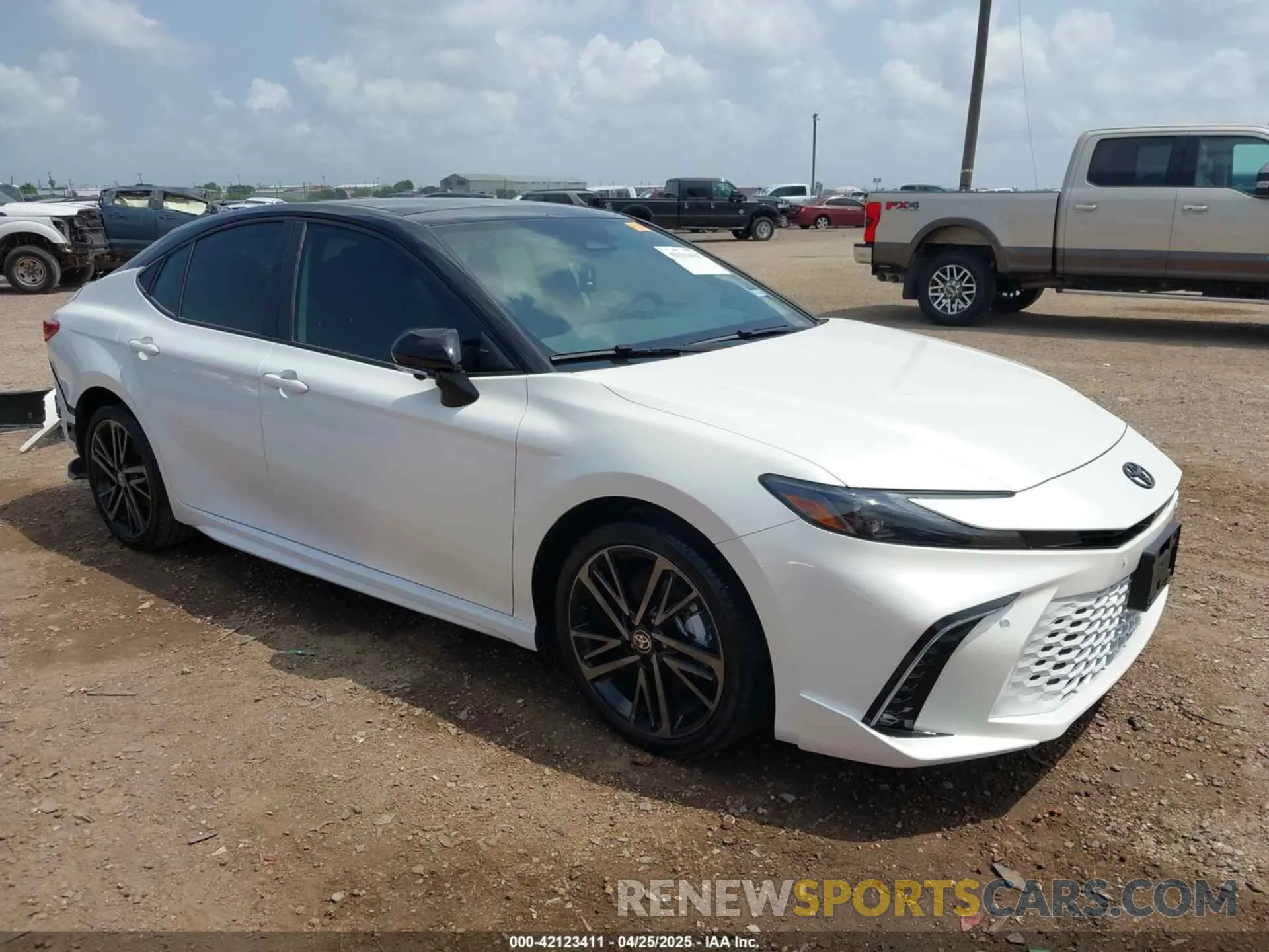 1 fotografías del automóvil dañado 4T1DAACK9SU057936 TOYOTA CAMRY 2025