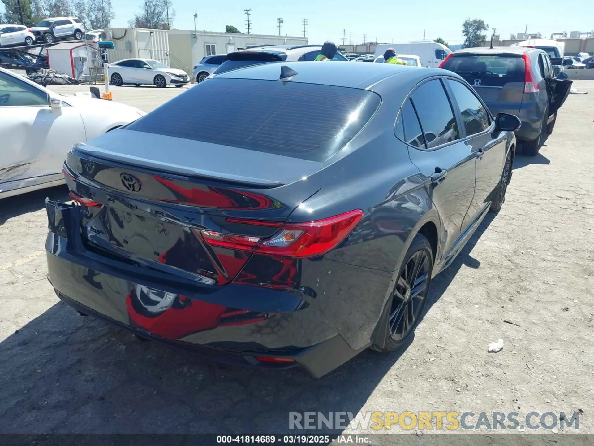4 fotografías del automóvil dañado 4T1DAACK9SU070427 TOYOTA CAMRY 2025