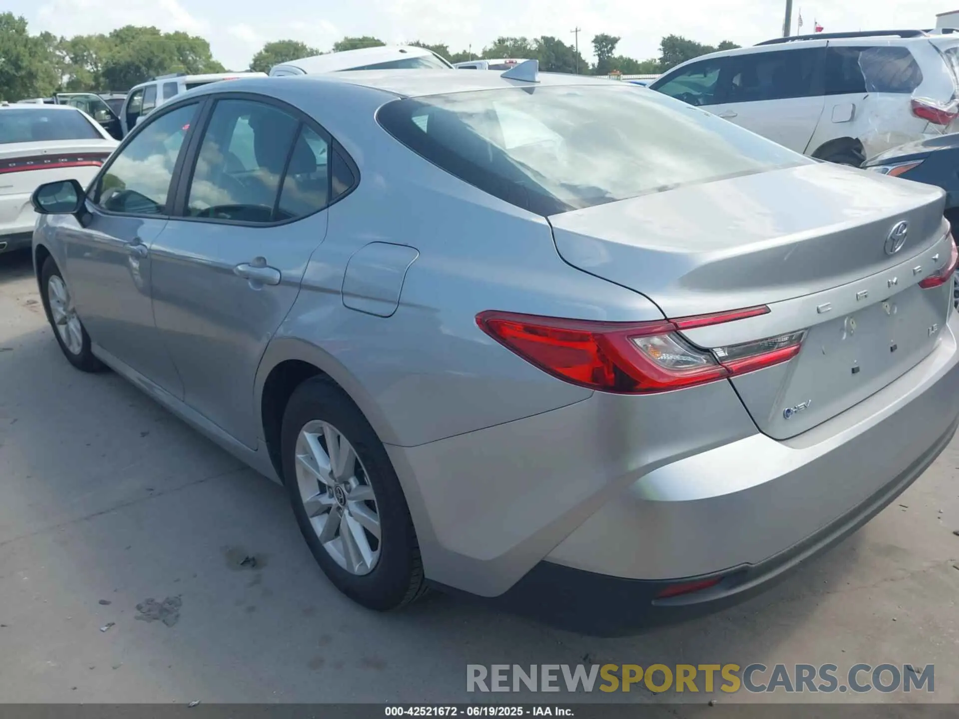 3 fotografías del automóvil dañado 4T1DAACK9SU089513 TOYOTA CAMRY 2025