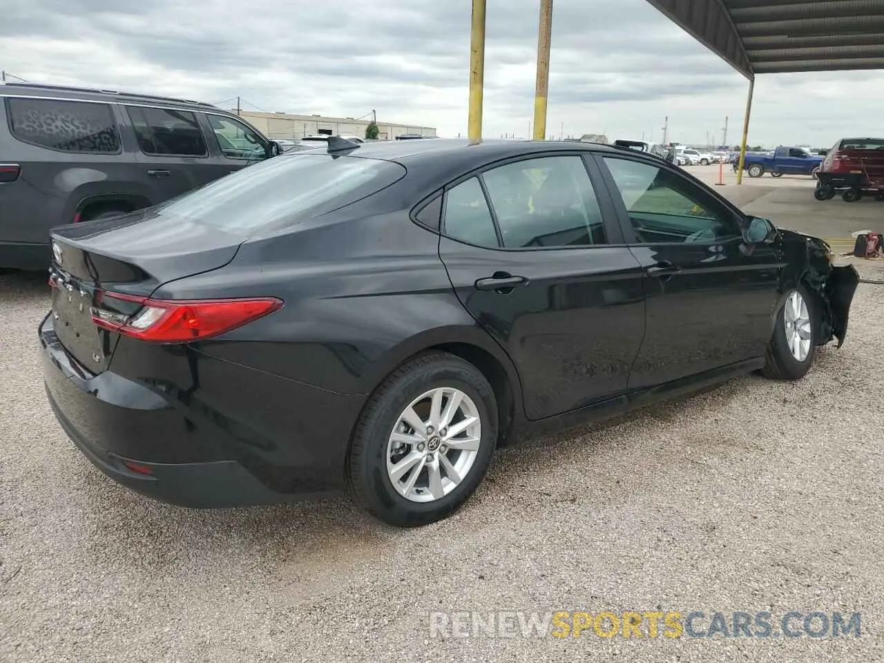 3 fotografías del automóvil dañado 4T1DAACK9SU122218 TOYOTA CAMRY 2025