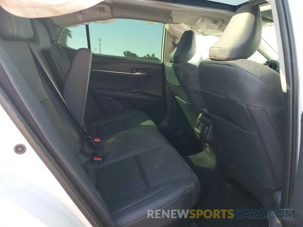 10 fotografías del automóvil dañado 4T1DAACK9SU503146 TOYOTA CAMRY 2025