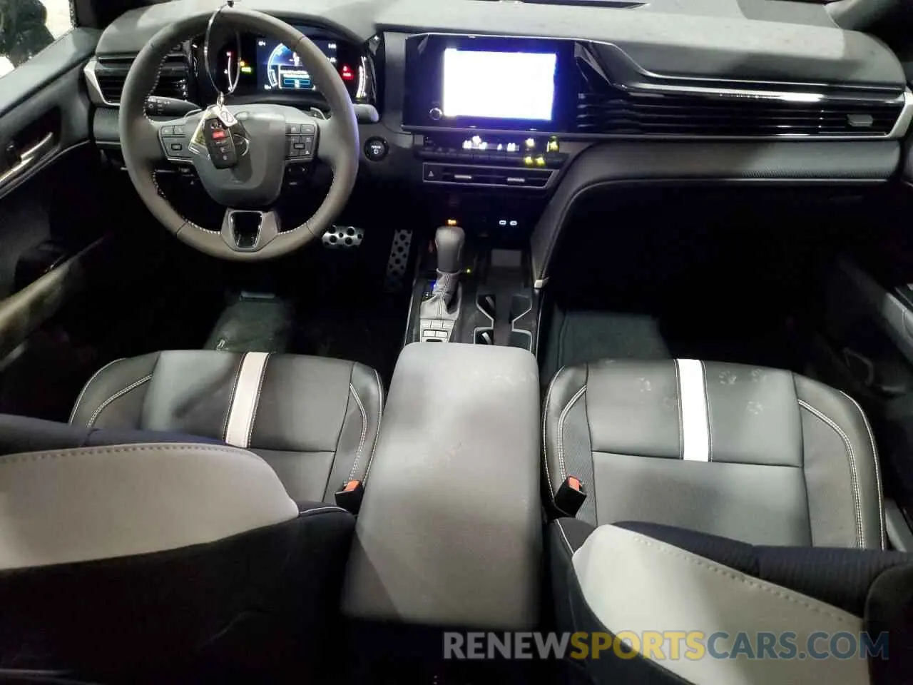 8 fotografías del automóvil dañado 4T1DAACK9SU504295 TOYOTA CAMRY 2025