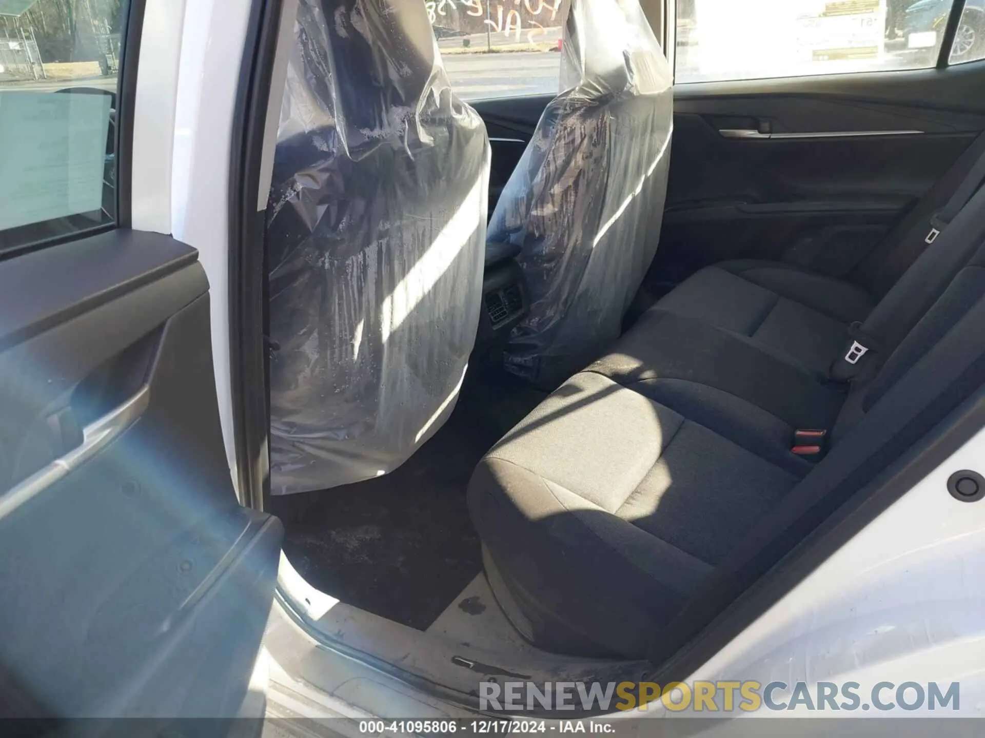 8 fotografías del automóvil dañado 4T1DAACK9SU511960 TOYOTA CAMRY 2025