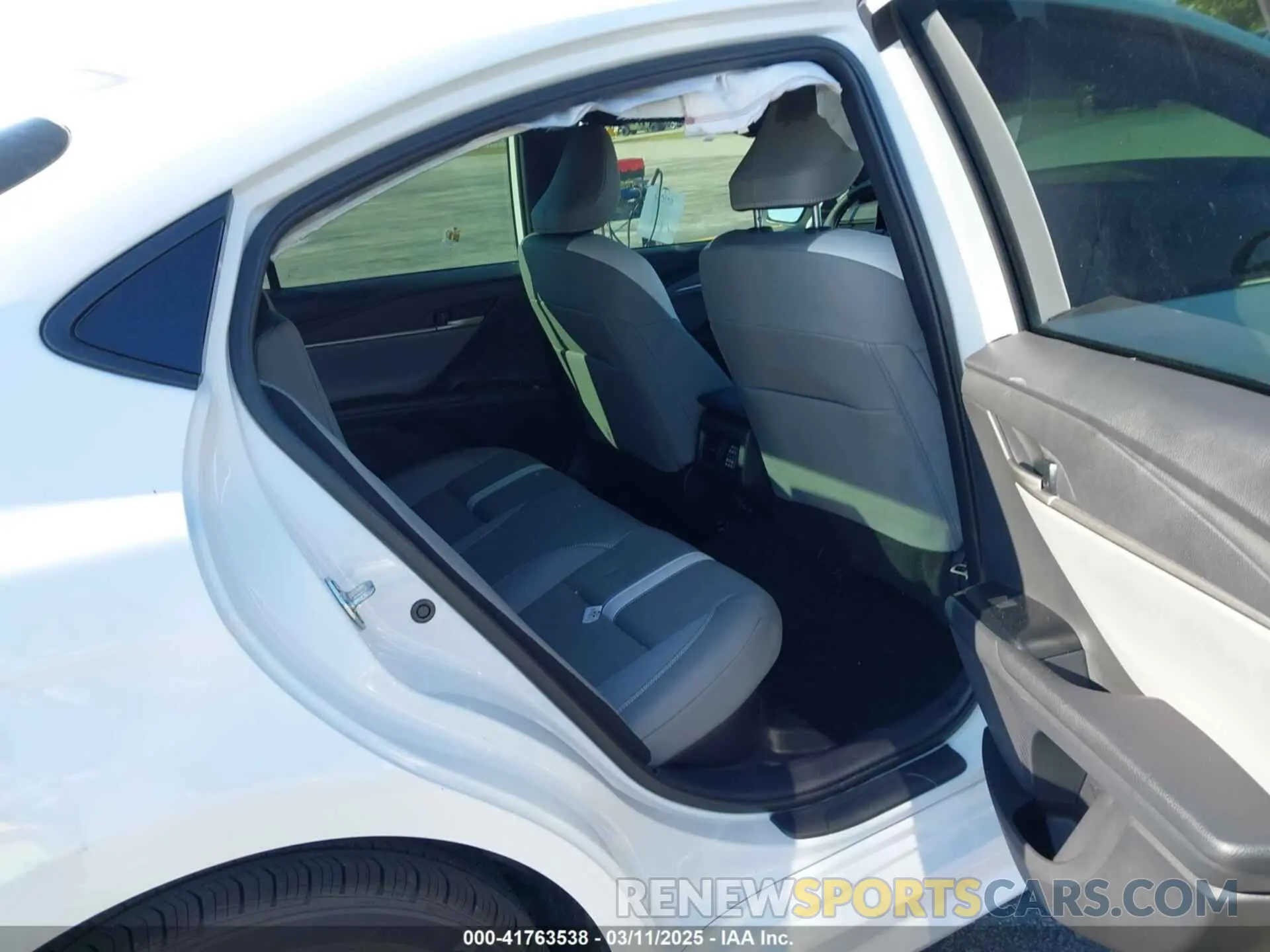 8 fotografías del automóvil dañado 4T1DAACK9SU517144 TOYOTA CAMRY 2025