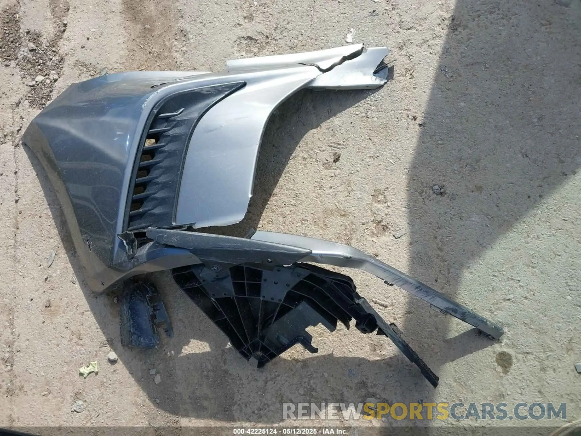 12 fotografías del automóvil dañado 4T1DAACK9SU518259 TOYOTA CAMRY 2025
