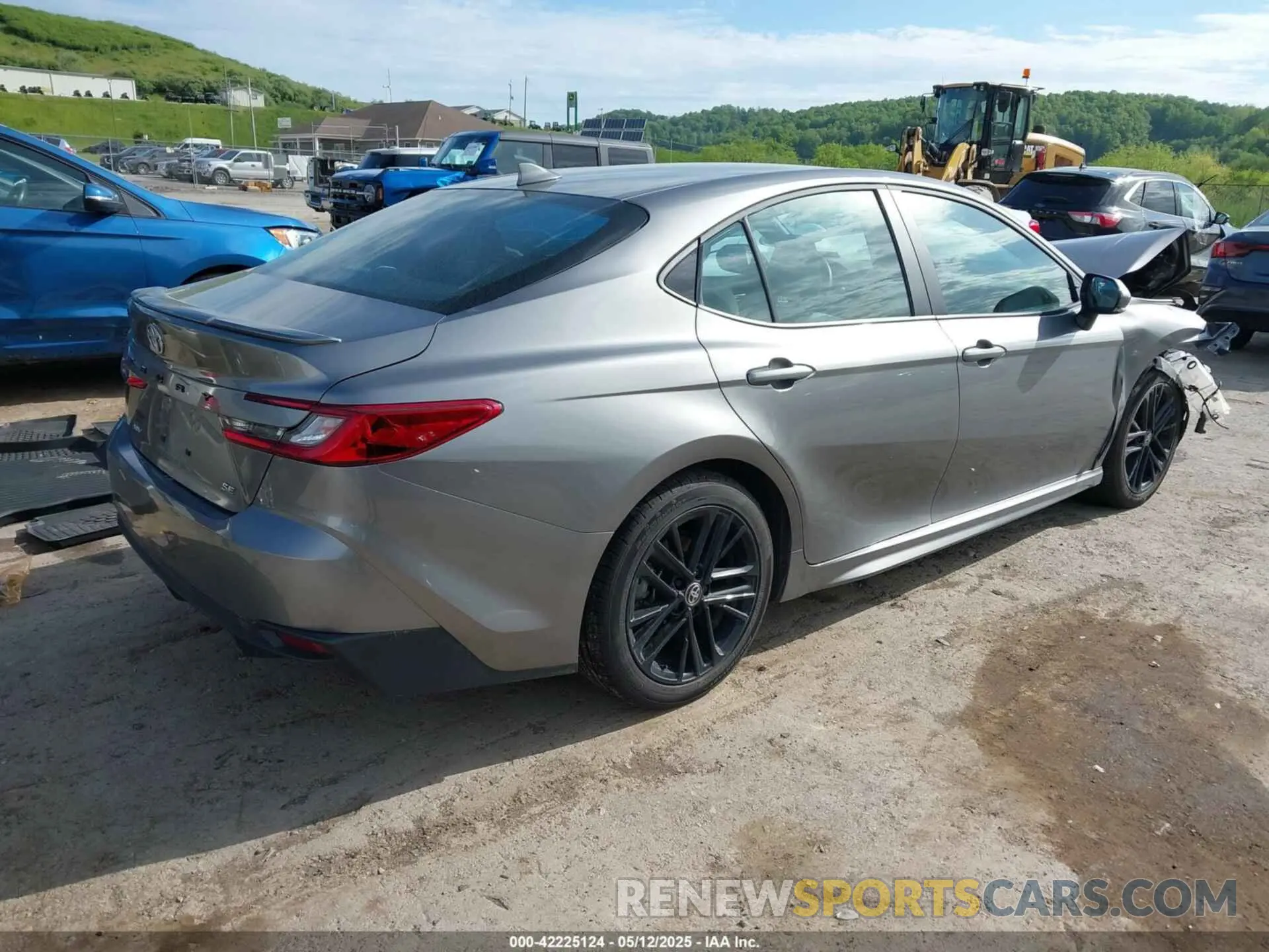 4 fotografías del automóvil dañado 4T1DAACK9SU518259 TOYOTA CAMRY 2025