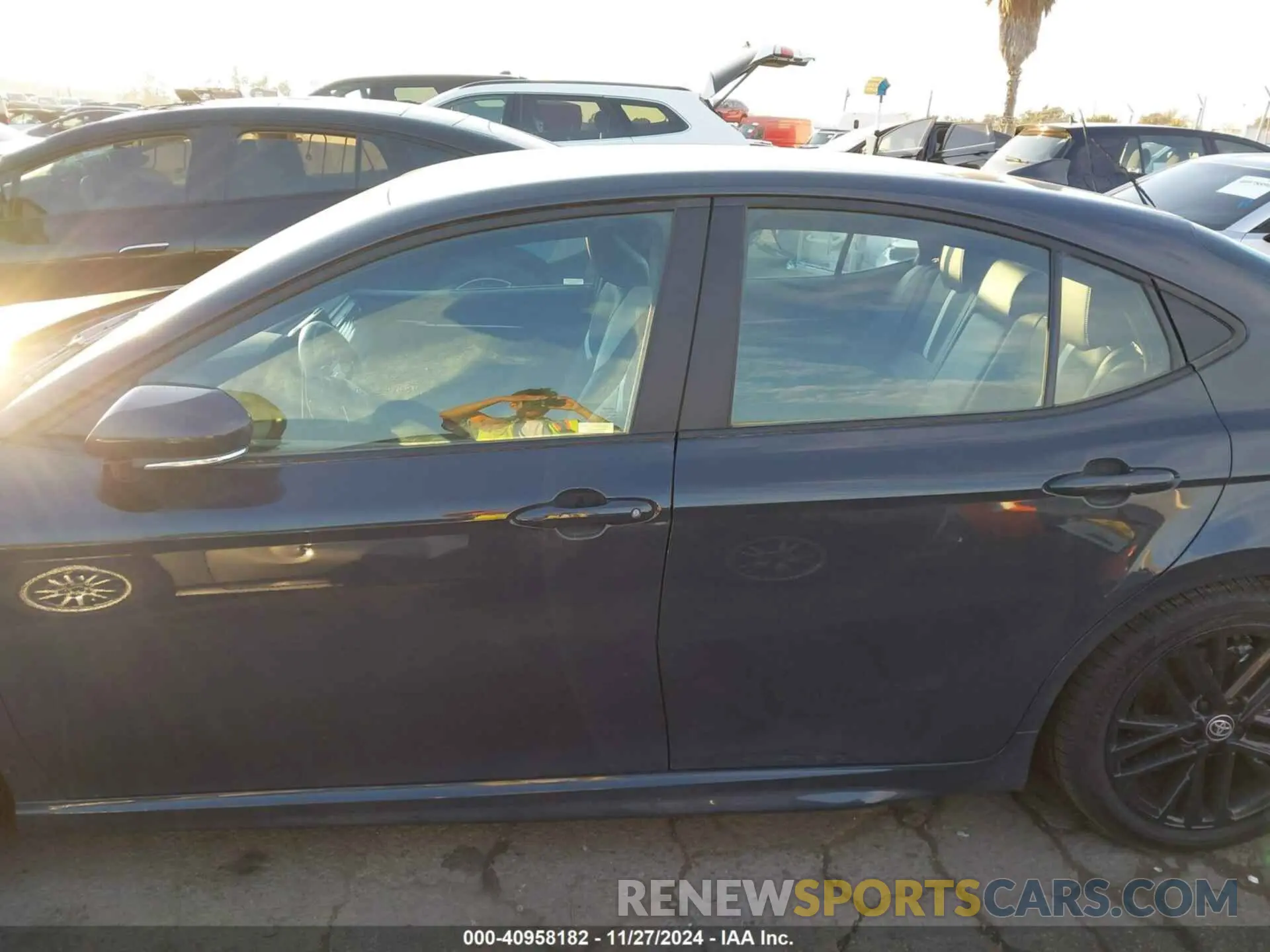 15 fotografías del automóvil dañado 4T1DAACK9SU520593 TOYOTA CAMRY 2025