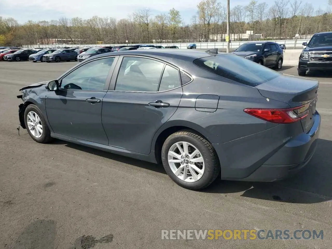 2 fotografías del automóvil dañado 4T1DAACK9SU545896 TOYOTA CAMRY 2025