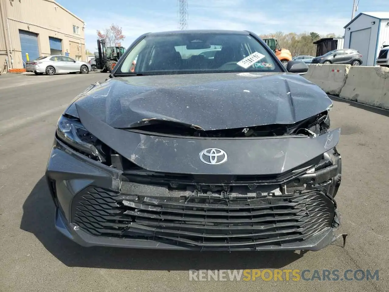 5 fotografías del automóvil dañado 4T1DAACK9SU545896 TOYOTA CAMRY 2025