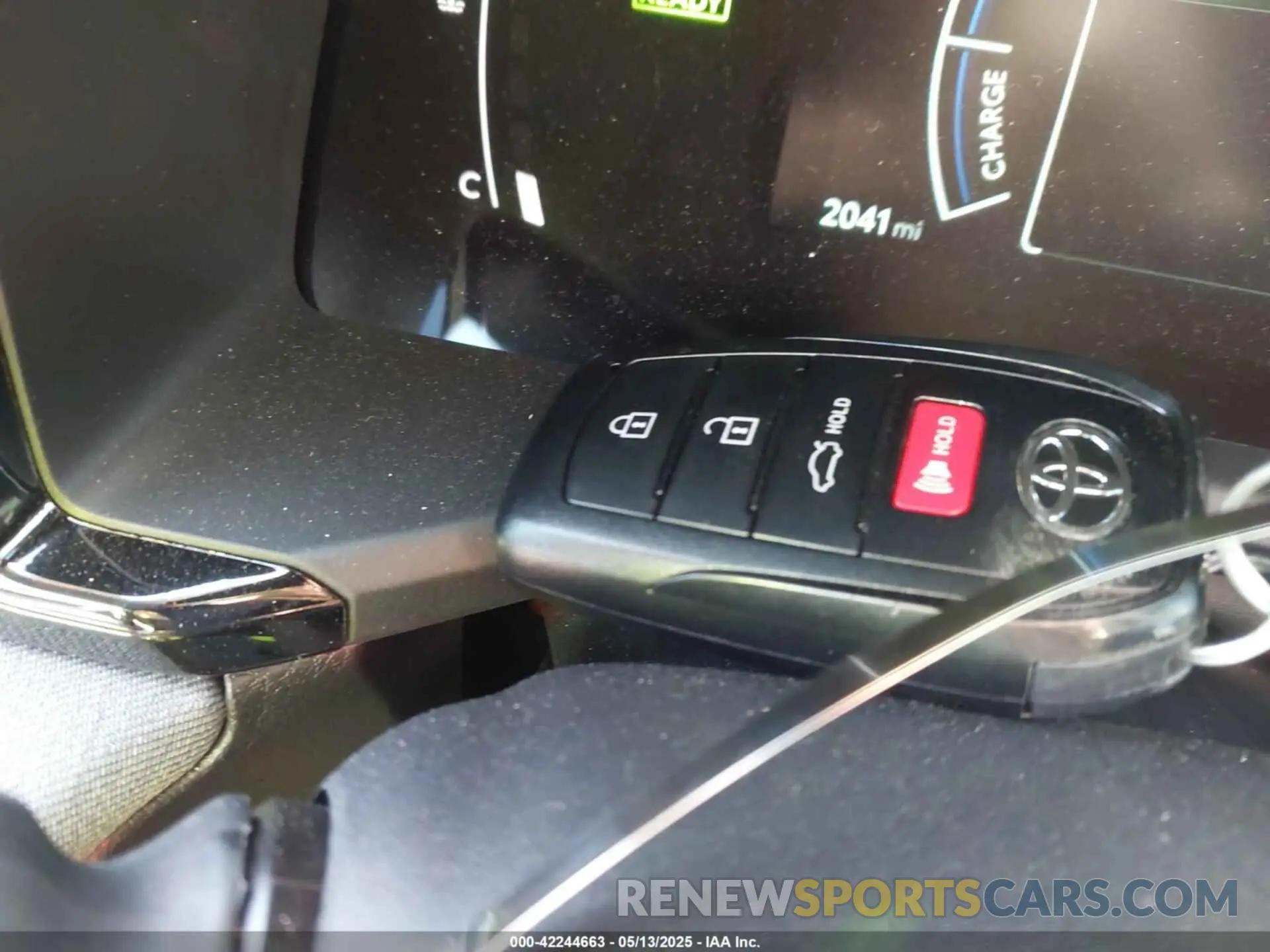 11 fotografías del automóvil dañado 4T1DAACK9SU560009 TOYOTA CAMRY 2025