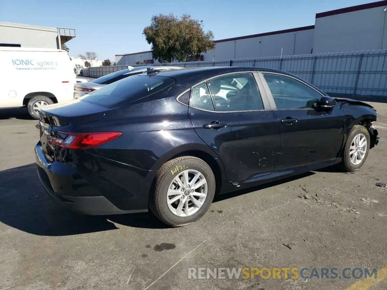 3 fotografías del automóvil dañado 4T1DAACKXSU007207 TOYOTA CAMRY 2025