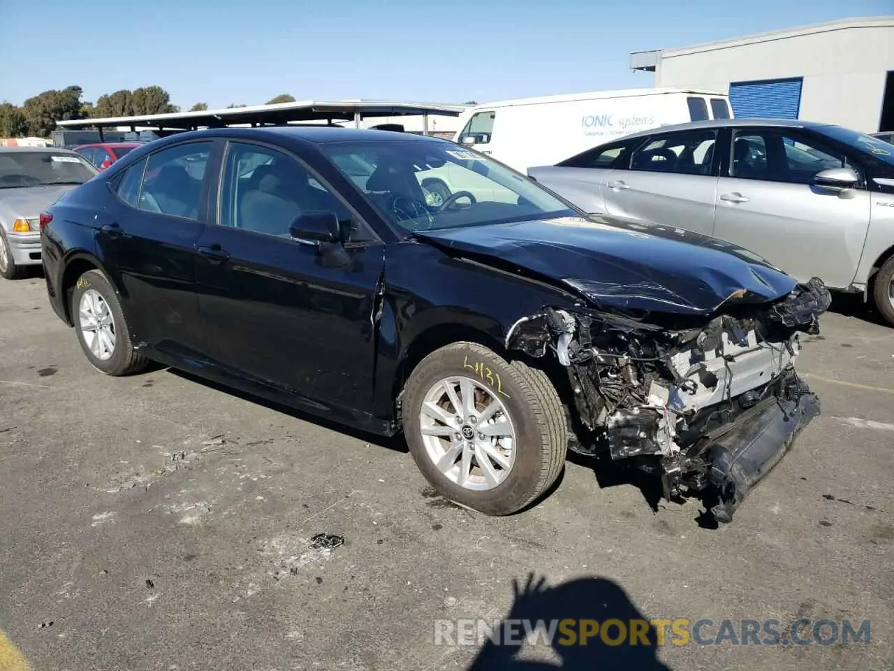 4 fotografías del automóvil dañado 4T1DAACKXSU007207 TOYOTA CAMRY 2025