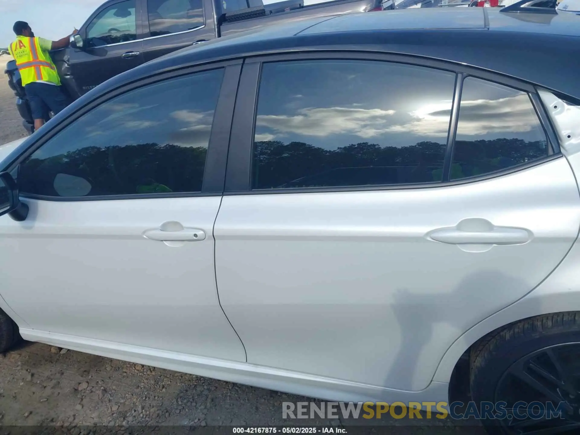 15 fotografías del automóvil dañado 4T1DAACKXSU032799 TOYOTA CAMRY 2025