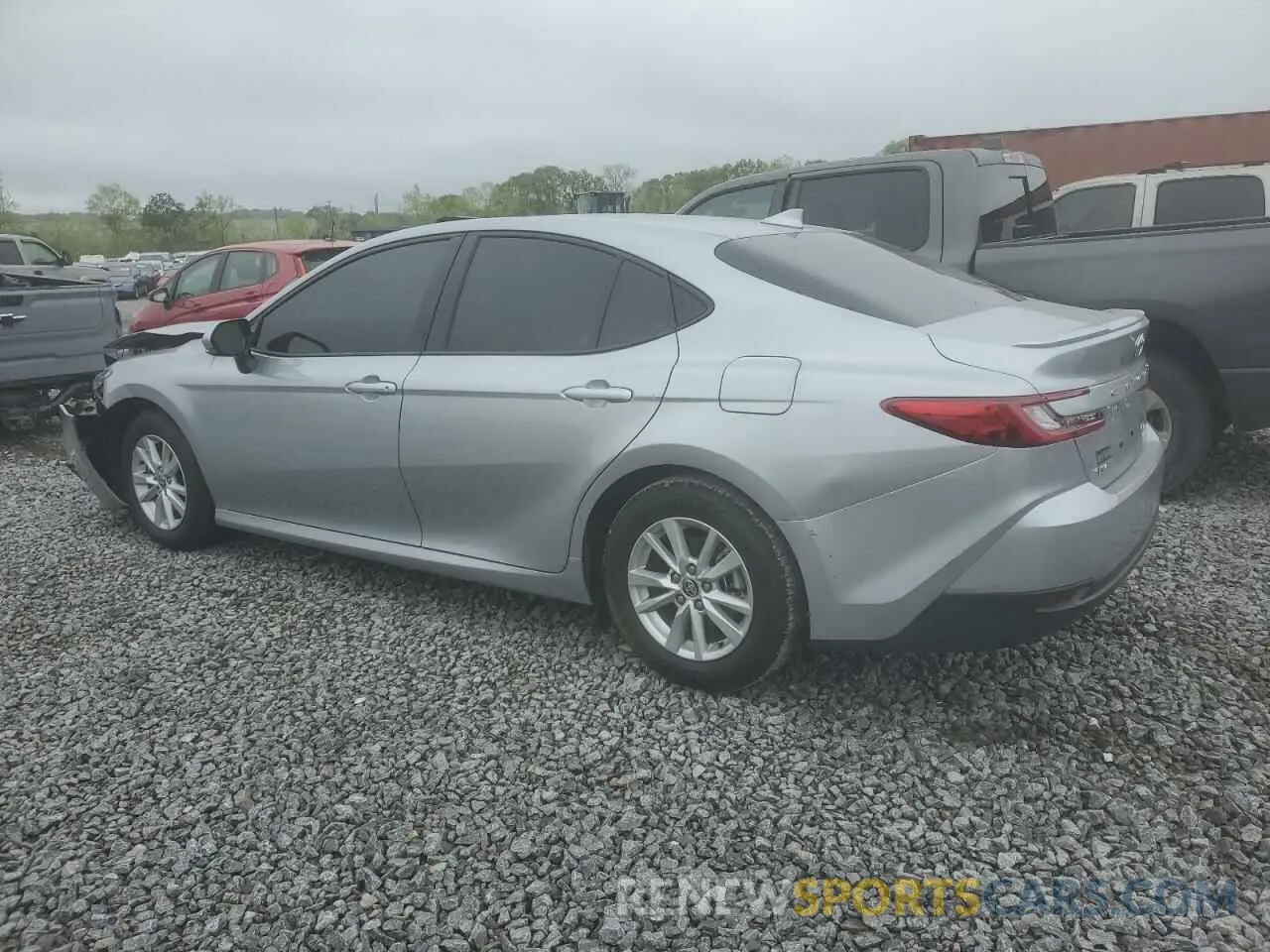 2 fotografías del automóvil dañado 4T1DAACKXSU043785 TOYOTA CAMRY 2025