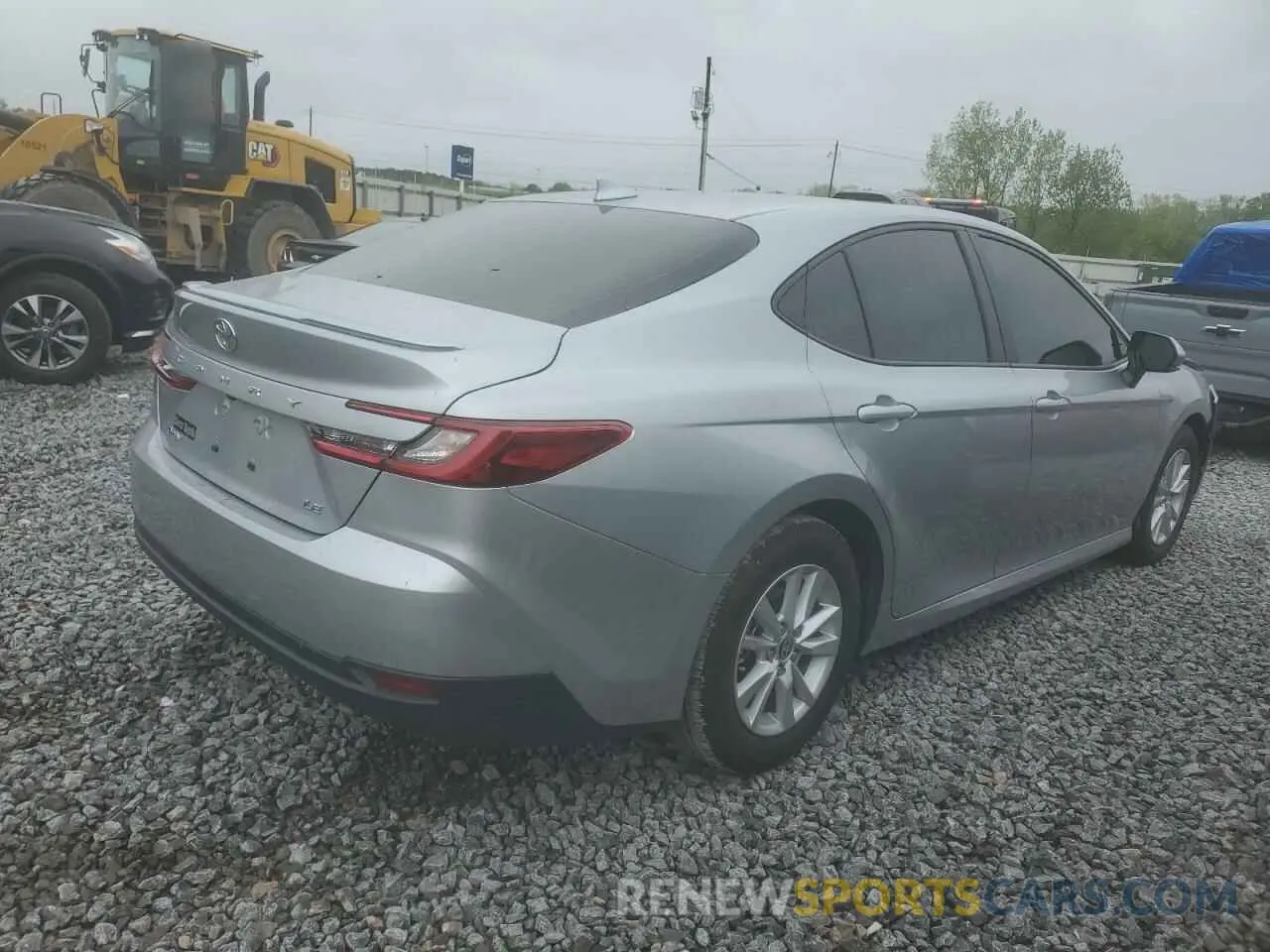 3 fotografías del automóvil dañado 4T1DAACKXSU043785 TOYOTA CAMRY 2025