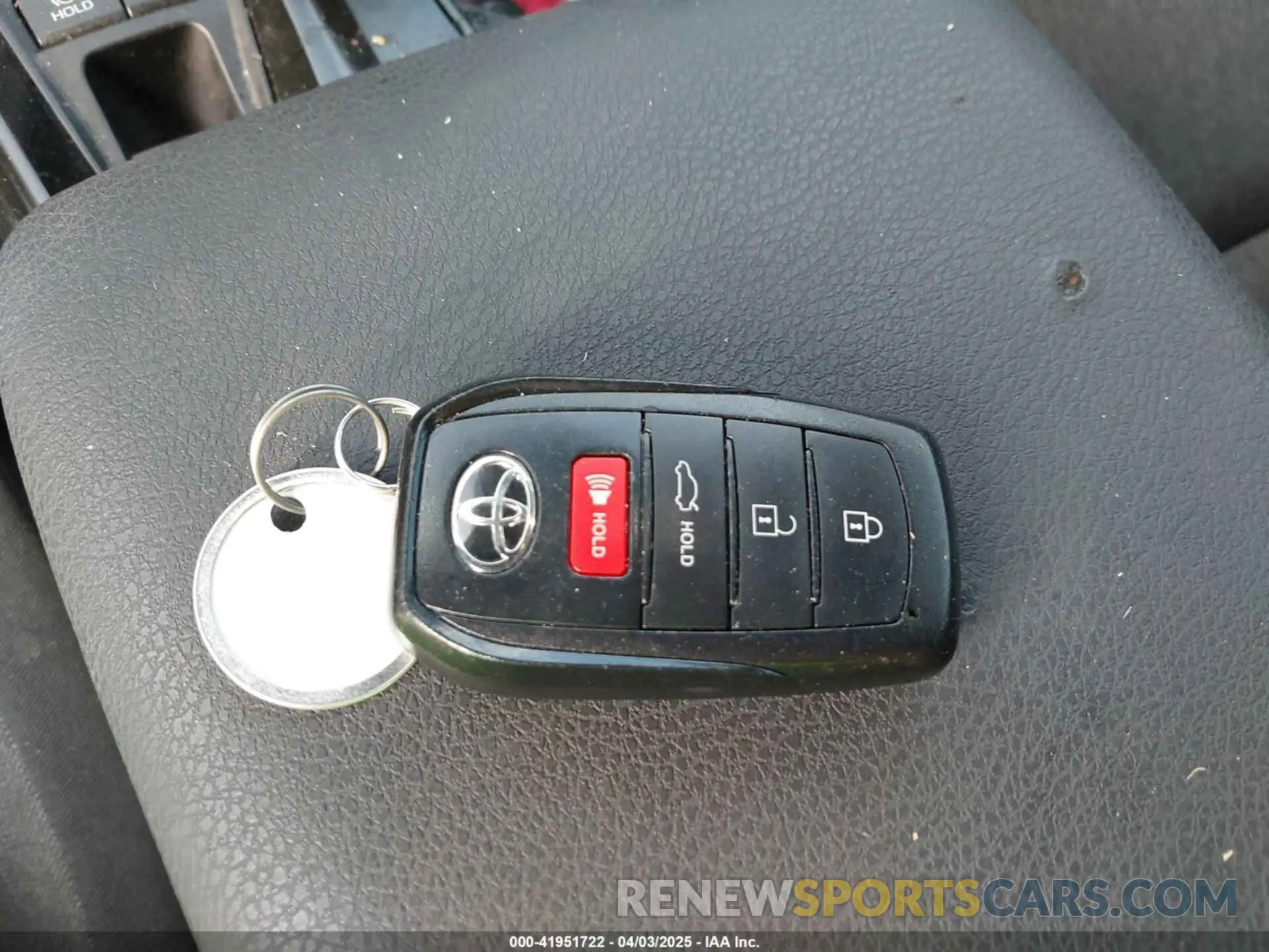11 fotografías del automóvil dañado 4T1DAACKXSU044273 TOYOTA CAMRY 2025