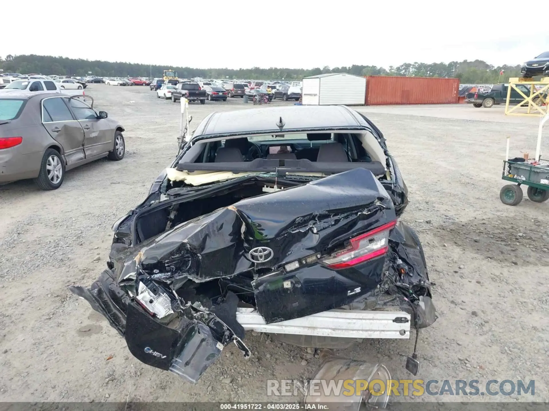 16 fotografías del automóvil dañado 4T1DAACKXSU044273 TOYOTA CAMRY 2025